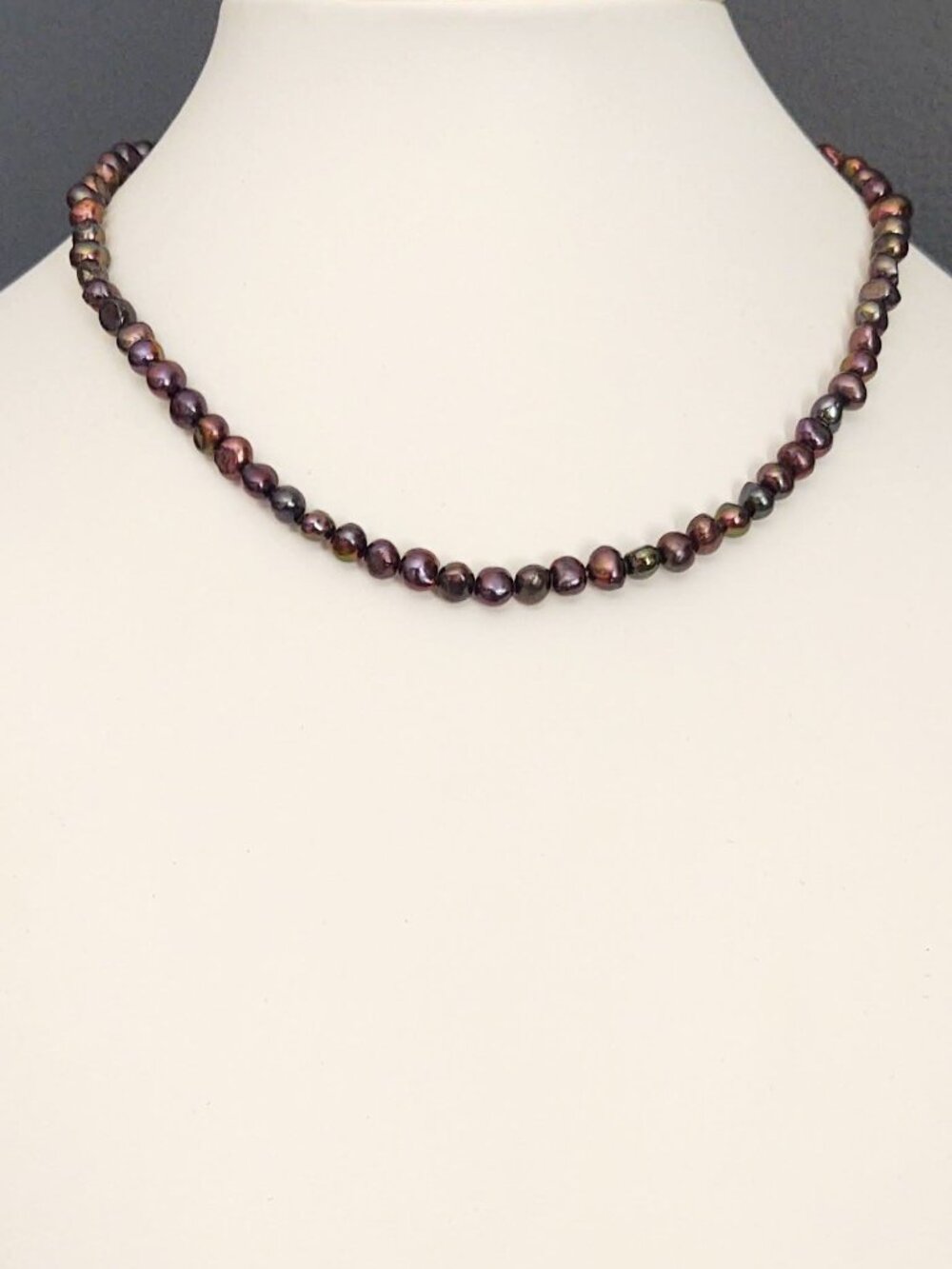 Iridescent metallic beaded necklace